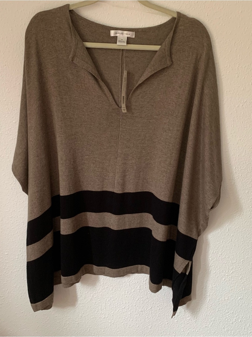 NWT August Silk Tan Black Colorblock Knit Poncho Sweater Medium